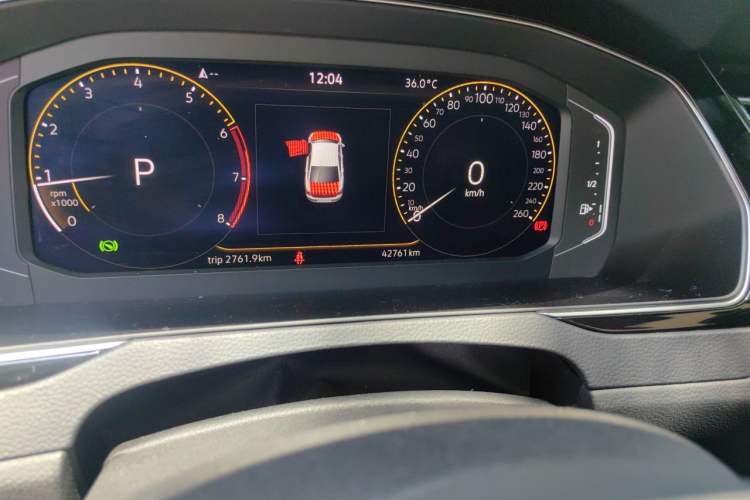 Used Volkswagen Magotan 2020 330TSI DSG Luxury Edition Odometer Close Up