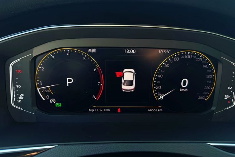 Used Volkswagen Magotan 2020 330TSI DSG Luxury Edition Odometer Close Up