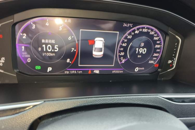 Used Volkswagen Magotan 2020 330TSI DSG Luxury Edition Odometer Close Up