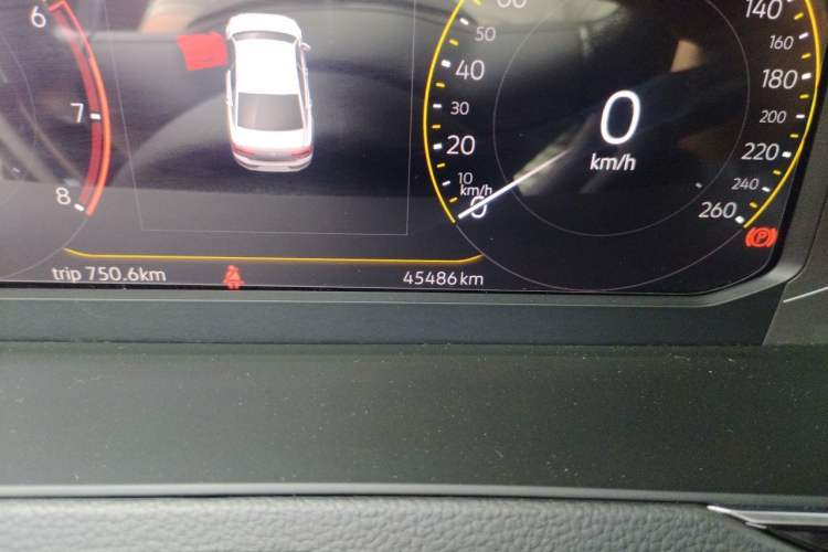Used Volkswagen Magotan 2020 330TSI DSG Luxury Edition Odometer Close Up