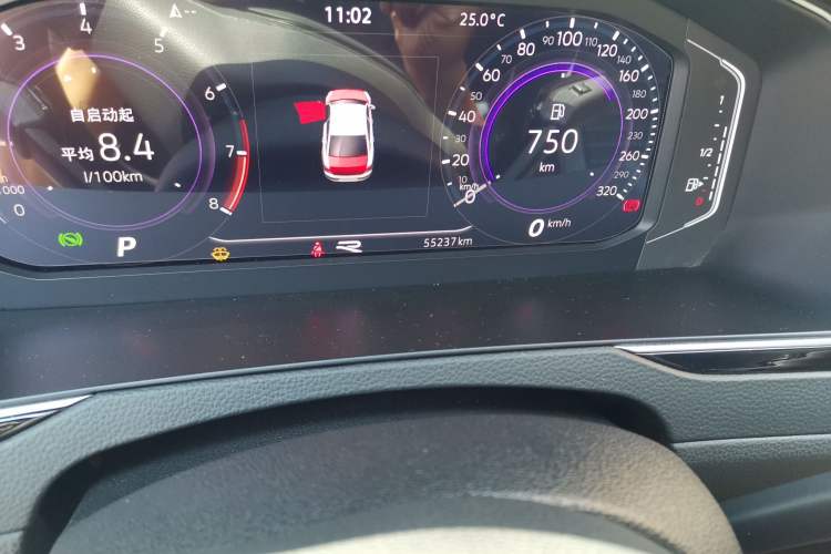 Used Volkswagen Magotan 2020 330TSI DSG Luxury Edition Odometer Close Up