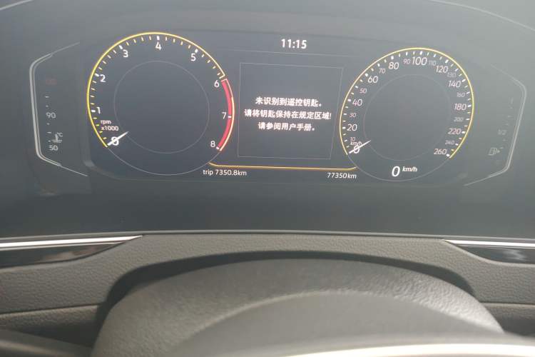 Used Volkswagen Magotan 2020 330TSI DSG Luxury Edition Odometer Close Up