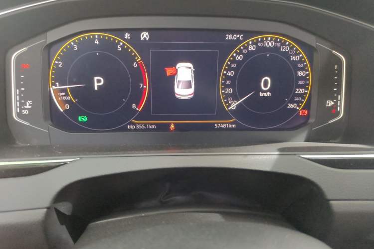 Used Volkswagen Magotan 2020 330TSI DSG Luxury Edition Odometer Close Up