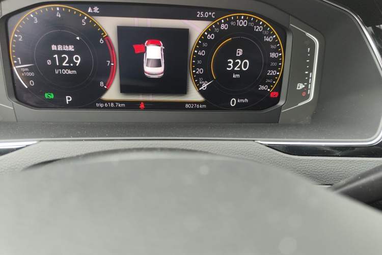 Used Volkswagen Magotan 2020 330TSI DSG Luxury Edition Odometer Close Up