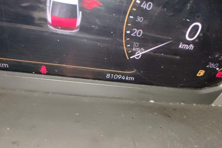 Used Volkswagen Magotan 2020 330TSI DSG Luxury Edition Odometer Close Up