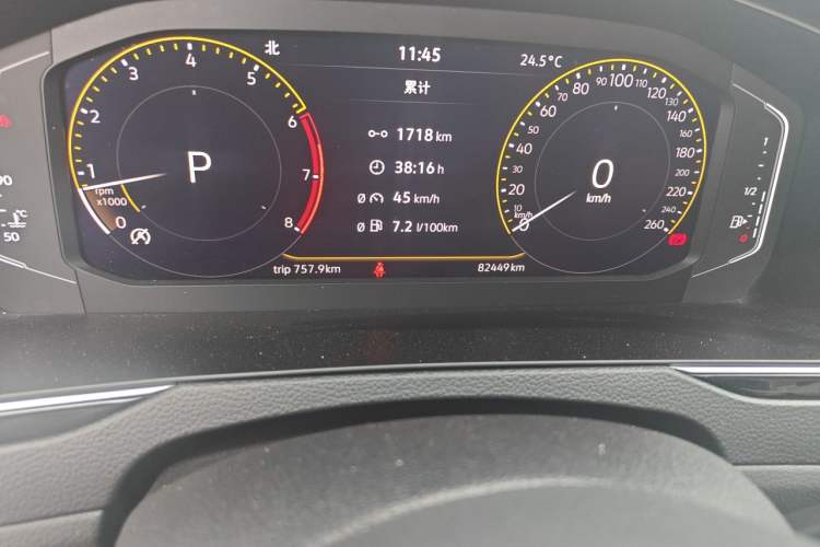 Used Volkswagen Magotan 2020 330TSI DSG Luxury Edition Odometer Close Up