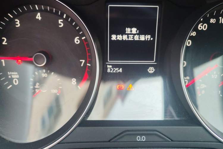 Used Volkswagen Magotan 2020 280TSI DSG Comfort Edition Odometer Close Up