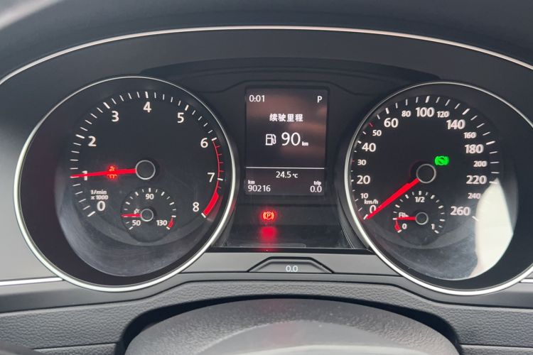 Used Volkswagen Magotan 2020 280TSI DSG Comfort Edition Odometer Close Up