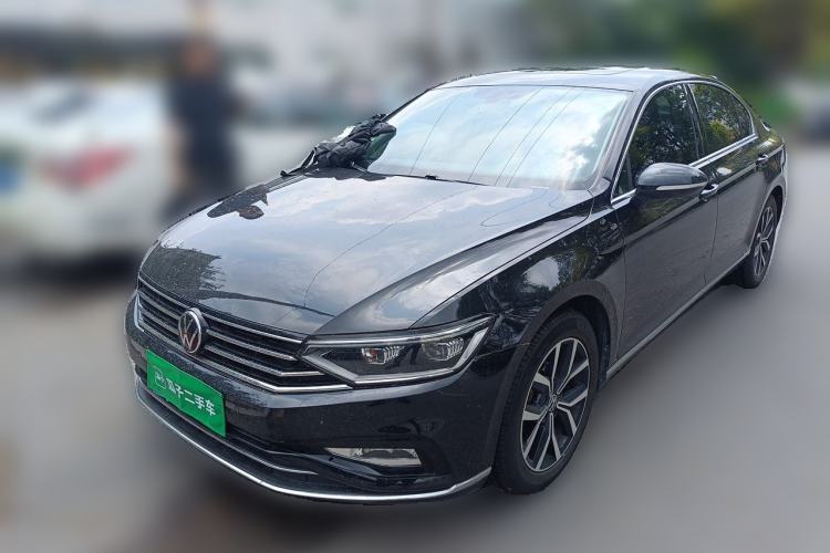 Used Volkswagen Magotan 2020 330TSI DSG Leading Model Guazi used car, China used car export, Used car for sale, Used cars, Cheapest cars for sale