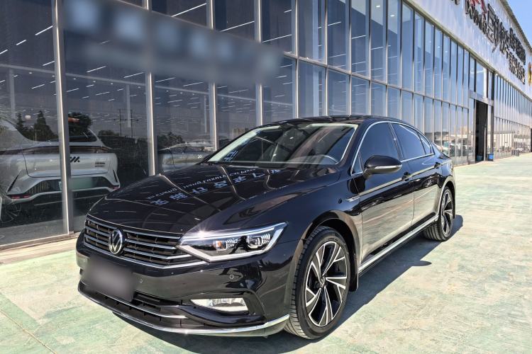 Used Volkswagen Magotan 2020 330TSI DSG Luxury Edition Guazi used car, China used car export, Used car for sale, Used cars, Cheapest cars for sale