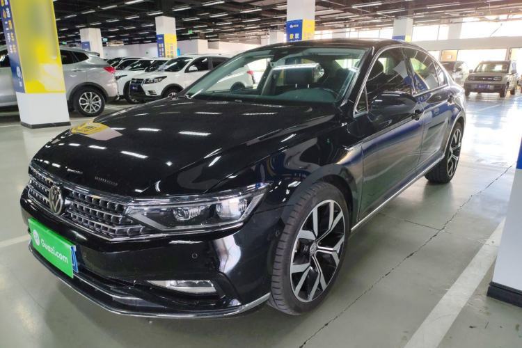 Used Volkswagen Magotan 2020 380TSI DSG Luxury Version Guazi used car, China used car export, Used car for sale, Used  cars, Cheapest cars for sale