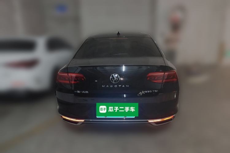 Used Volkswagen Magotan 2020 330TSI DSG Luxury Edition Rear