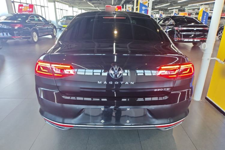Used Volkswagen Magotan 2020 330TSI DSG Leading Model Rear