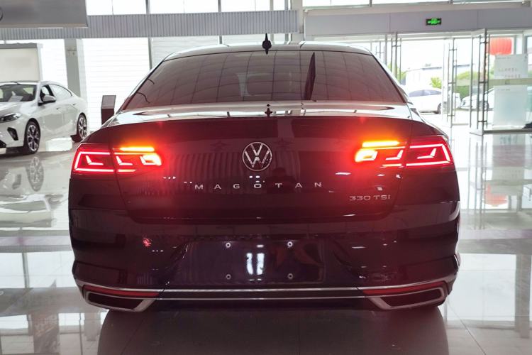 Used Volkswagen Magotan 2020 330TSI DSG Luxury Edition Rear