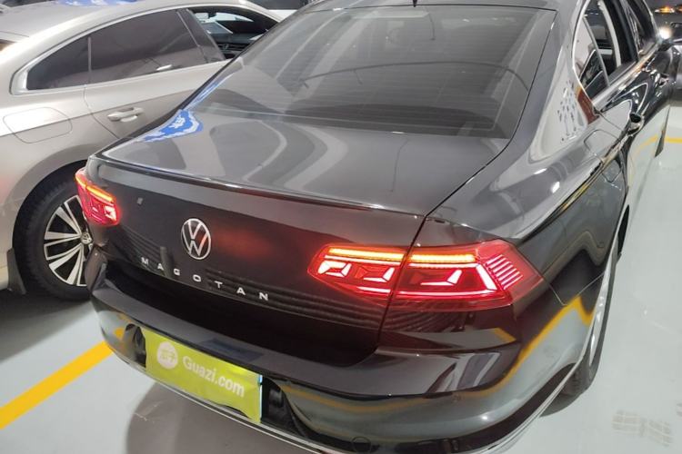 Used Volkswagen Magotan 2020 280TSI DSG Comfort Edition Rear