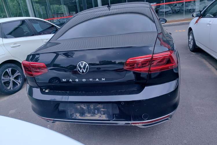 Used Volkswagen Magotan 2020 330TSI DSG Luxury Edition Rear
