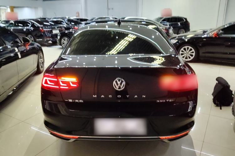 Used Volkswagen Magotan 2020 330TSI DSG Leading Model Rear