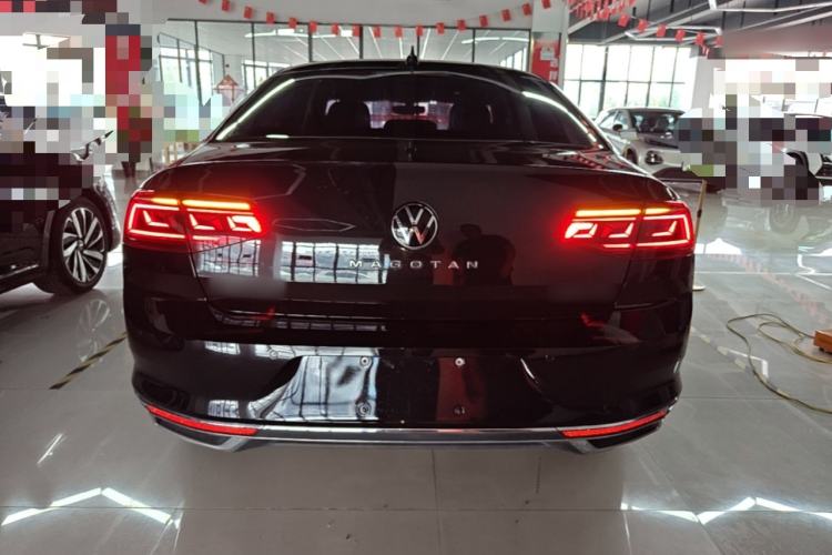 Used Volkswagen Magotan 2020 330TSI DSG Luxury Edition Rear