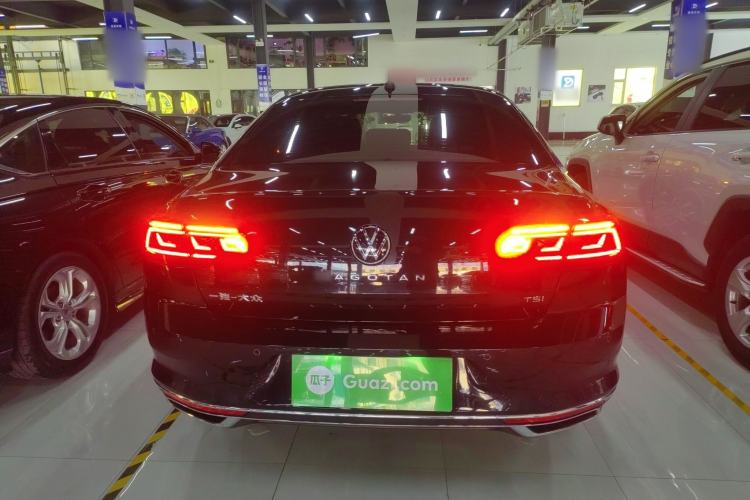 Used Volkswagen Magotan 2020 330TSI DSG Leading Model Rear