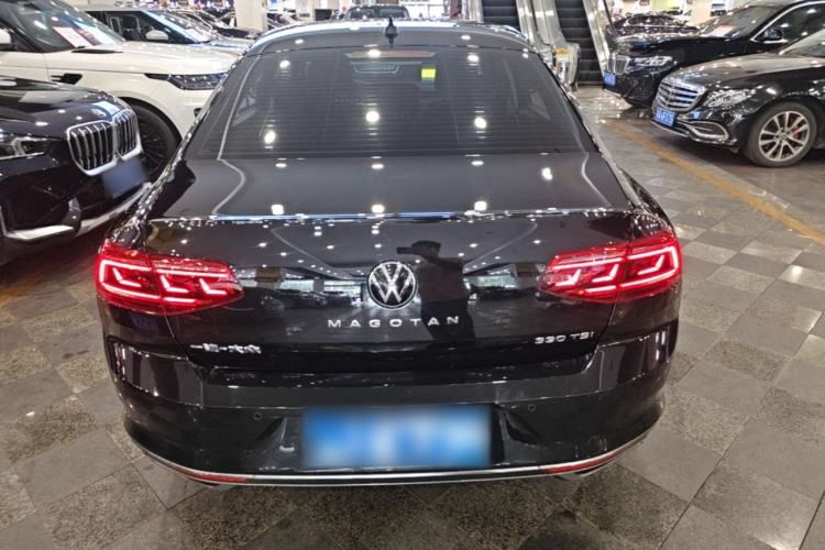 Used Volkswagen Magotan 2020 330TSI DSG Luxury Edition Rear