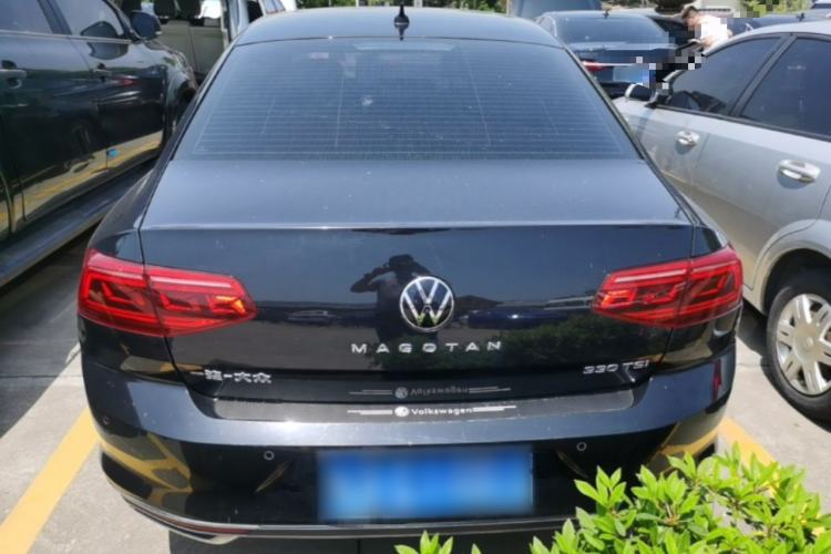 Used Volkswagen Magotan 2020 330TSI DSG Luxury Edition Rear