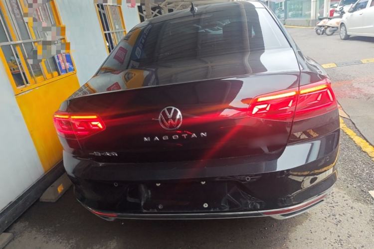Used Volkswagen Magotan 2020 330TSI DSG Leading Model Rear