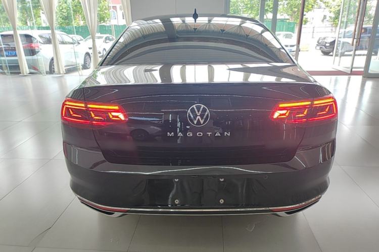 Used Volkswagen Magotan 2020 330TSI DSG Leading Model Rear