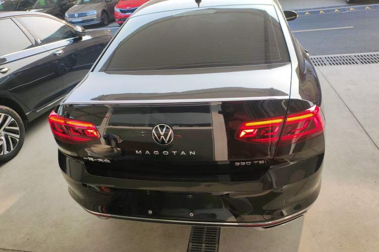 Used Volkswagen Magotan 2020 330TSI DSG Leading Model Rear