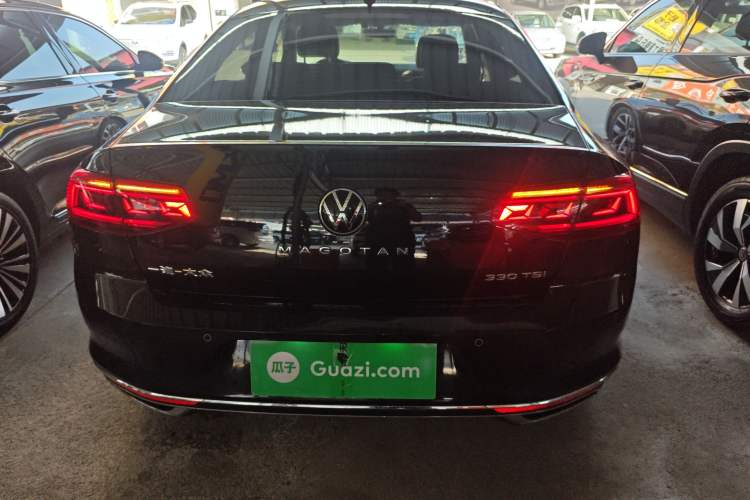 Used Volkswagen Magotan 2020 330TSI DSG Leading Model Rear