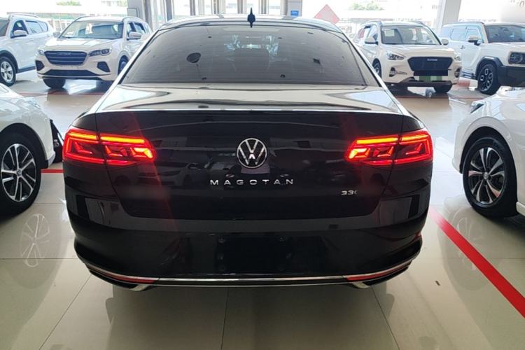 Used Volkswagen Magotan 2020 280TSI DSG Comfort Edition Rear