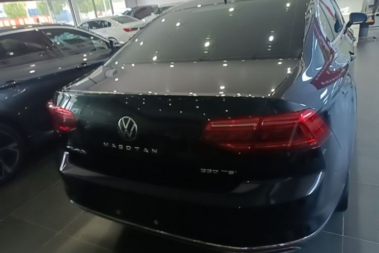 Used Volkswagen Magotan 2020 330TSI DSG Luxury Edition Rear
