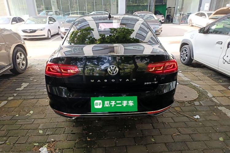 Used Volkswagen Magotan 2020 330TSI DSG Leading Model Rear