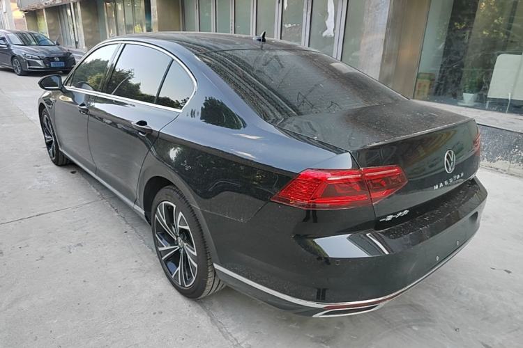 Used Volkswagen Magotan 2020 330TSI DSG Luxury Edition Rear Left 45 Deg