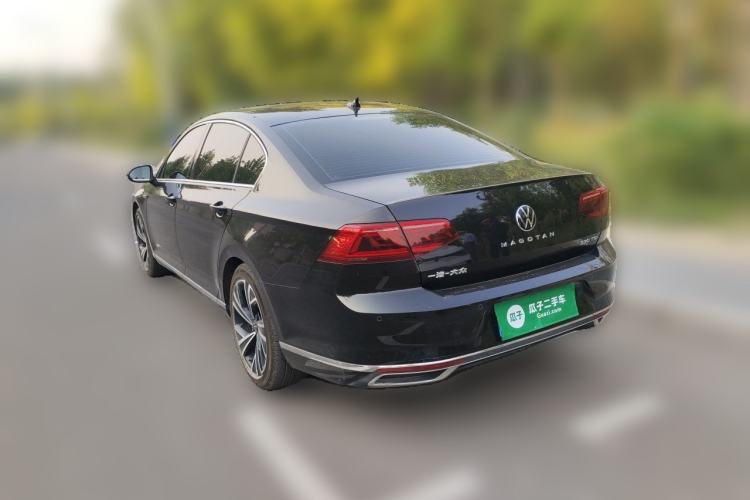 Used Volkswagen Magotan 2020 330TSI DSG Luxury Edition Rear Left 45 Deg