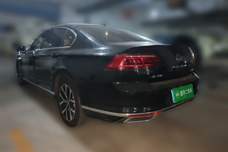 Used Volkswagen Magotan 2020 330TSI DSG Leading Model Rear Left 45 Deg