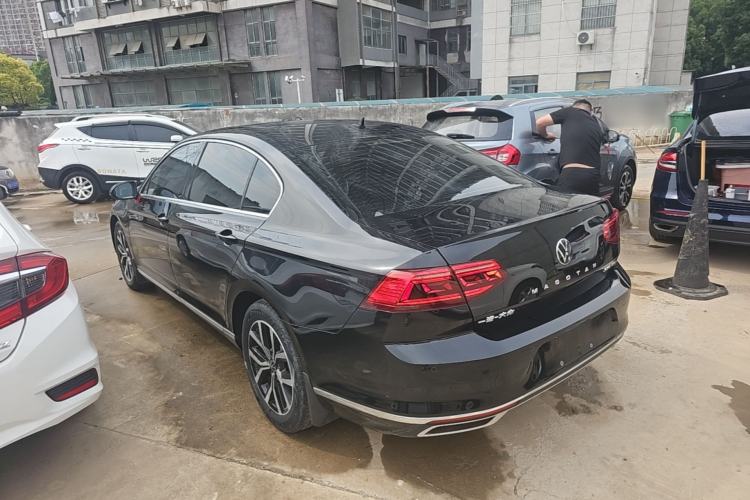 Used Volkswagen Magotan 2020 330TSI DSG Leading Model Rear Left 45 Deg
