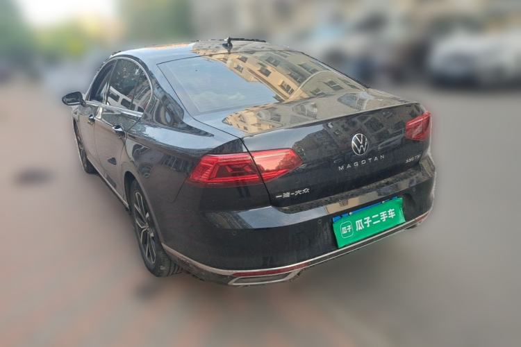 Used Volkswagen Magotan 2020 330TSI DSG Leading Model Rear Left 45 Deg