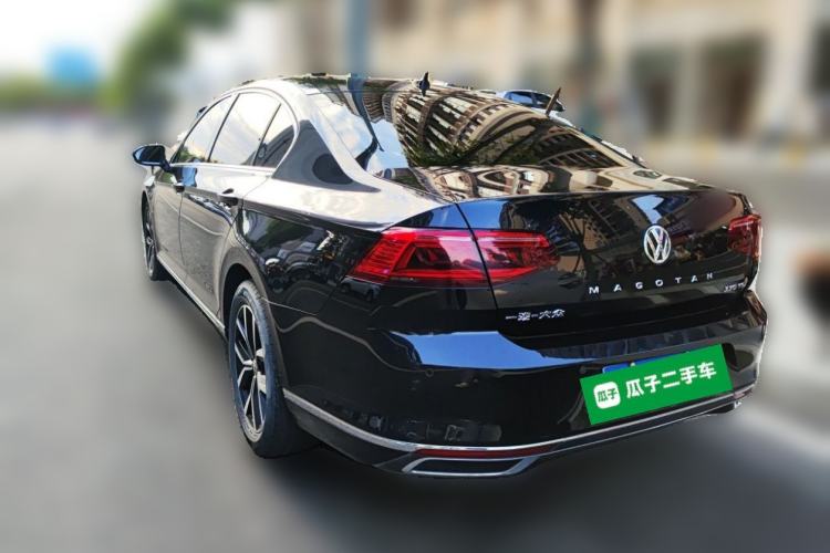 Used Volkswagen Magotan 2020 330TSI DSG Leading Model Rear Left 45 Deg