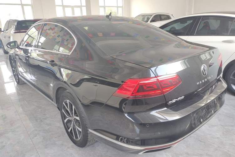 Used Volkswagen Magotan 2020 330TSI DSG Leading Model Rear Left 45 Deg