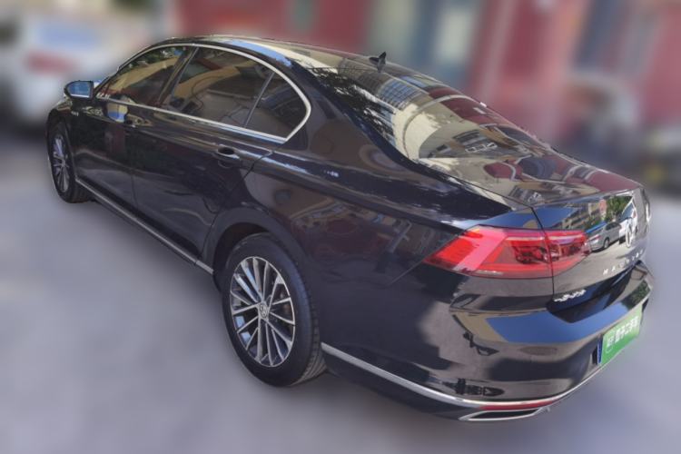 Used Volkswagen Magotan 2020 330TSI DSG Luxury Edition Rear Left 45 Deg