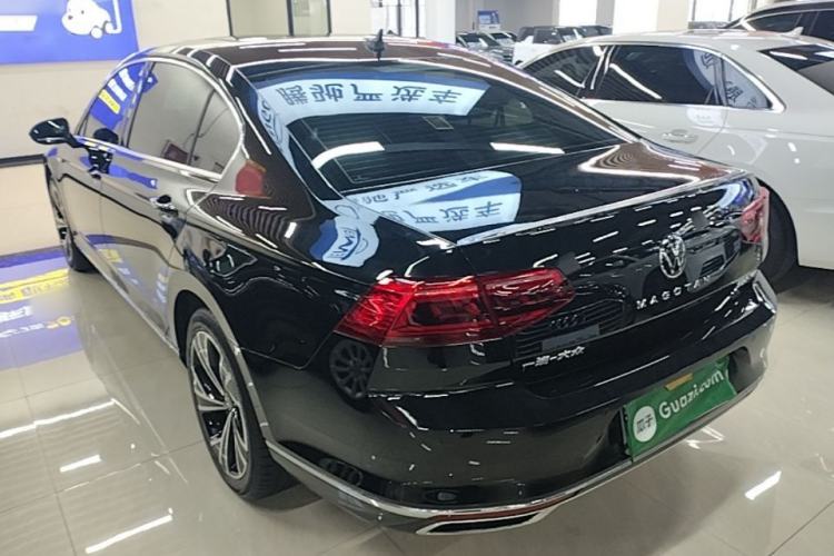 Used Volkswagen Magotan 2020 330TSI DSG Luxury Edition Rear Left 45 Deg
