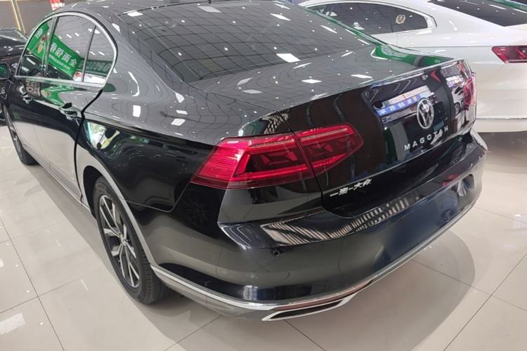 Used Volkswagen Magotan 2020 330TSI DSG Leading Model Rear Left 45 Deg