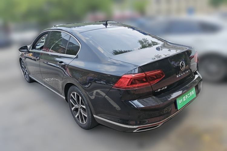 Used Volkswagen Magotan 2020 330TSI DSG Leading Model Rear Left 45 Deg