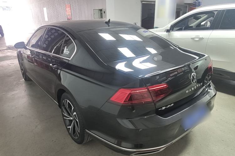 Used Volkswagen Magotan 2020 330TSI DSG Luxury Edition Rear Left 45 Deg