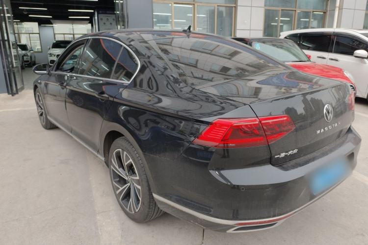 Used Volkswagen Magotan 2020 330TSI DSG Luxury Edition Rear Left 45 Deg