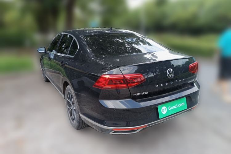 Used Volkswagen Magotan 2020 330TSI DSG Leading Model Rear Left 45 Deg