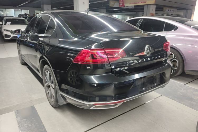 Used Volkswagen Magotan 2020 330TSI DSG Leading Model Rear Left 45 Deg