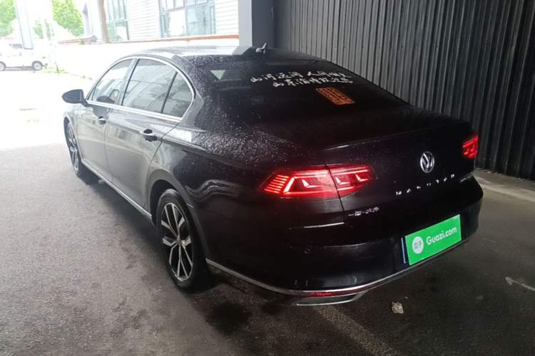 Used Volkswagen Magotan 2020 330TSI DSG Leading Model Rear Left 45 Deg