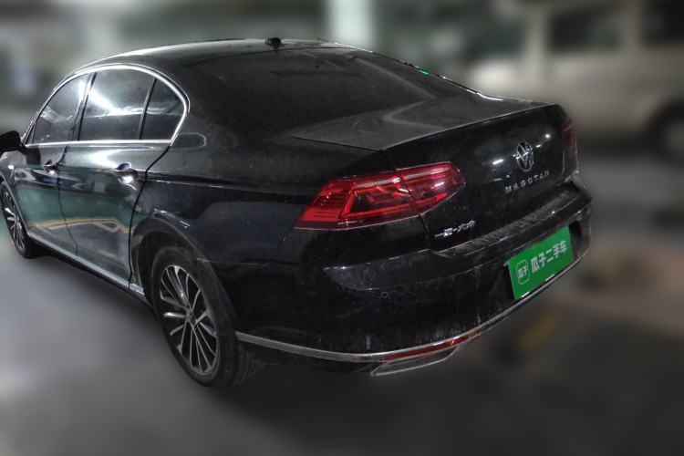Used Volkswagen Magotan 2020 330TSI DSG Luxury Edition Rear Left 45 Deg
