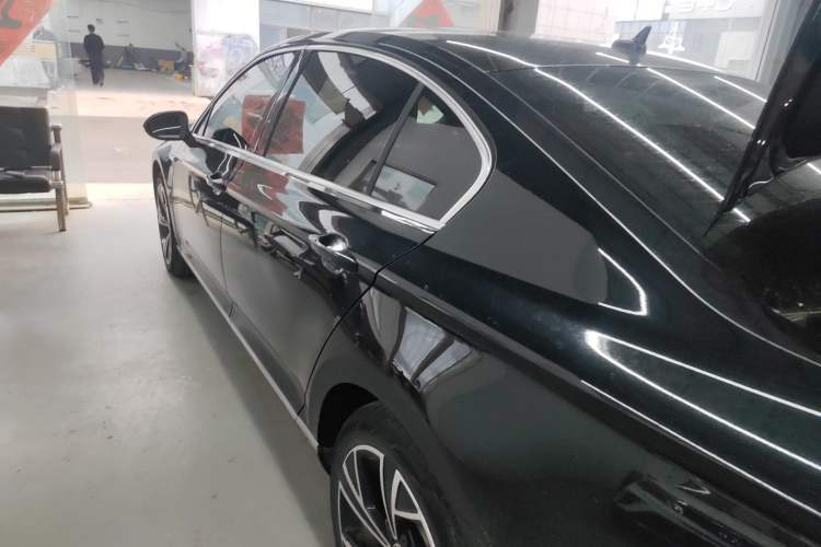Used Volkswagen Magotan 2020 330TSI DSG Luxury Edition Rear Left 45 Deg
